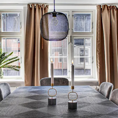 Regent 5 - Large Apt With Terrace Right In Centre Of Copenhagen-2